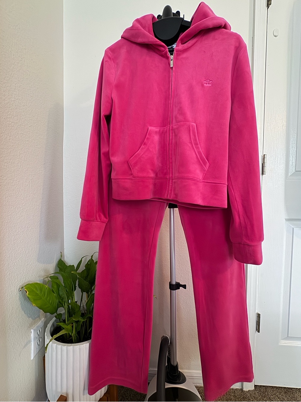 Juicy Couture Hot Pink Velour Hooded Zip Jacket & Straight Leg Pants Set